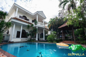 GEM VILLA 10 - 5 Bedroom, 6 Bathroom, Big Pool, Big Garden